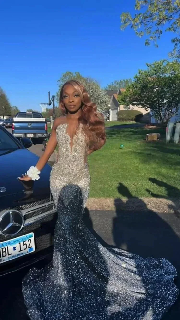 Sparkly Silver Sequins Long Prom Dress Mermaid Evening Dress Y1705 - Image 3