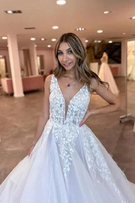 A-Line Tulle V-Neck Floor-Length Sleeveless Charming Wedding Dresses with Appliques - Image 3