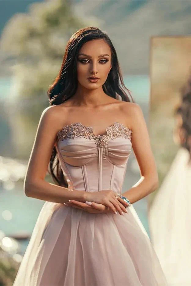 Strapless A-line Long Prom Dress with Tulle Applique and Pleats - Image 3