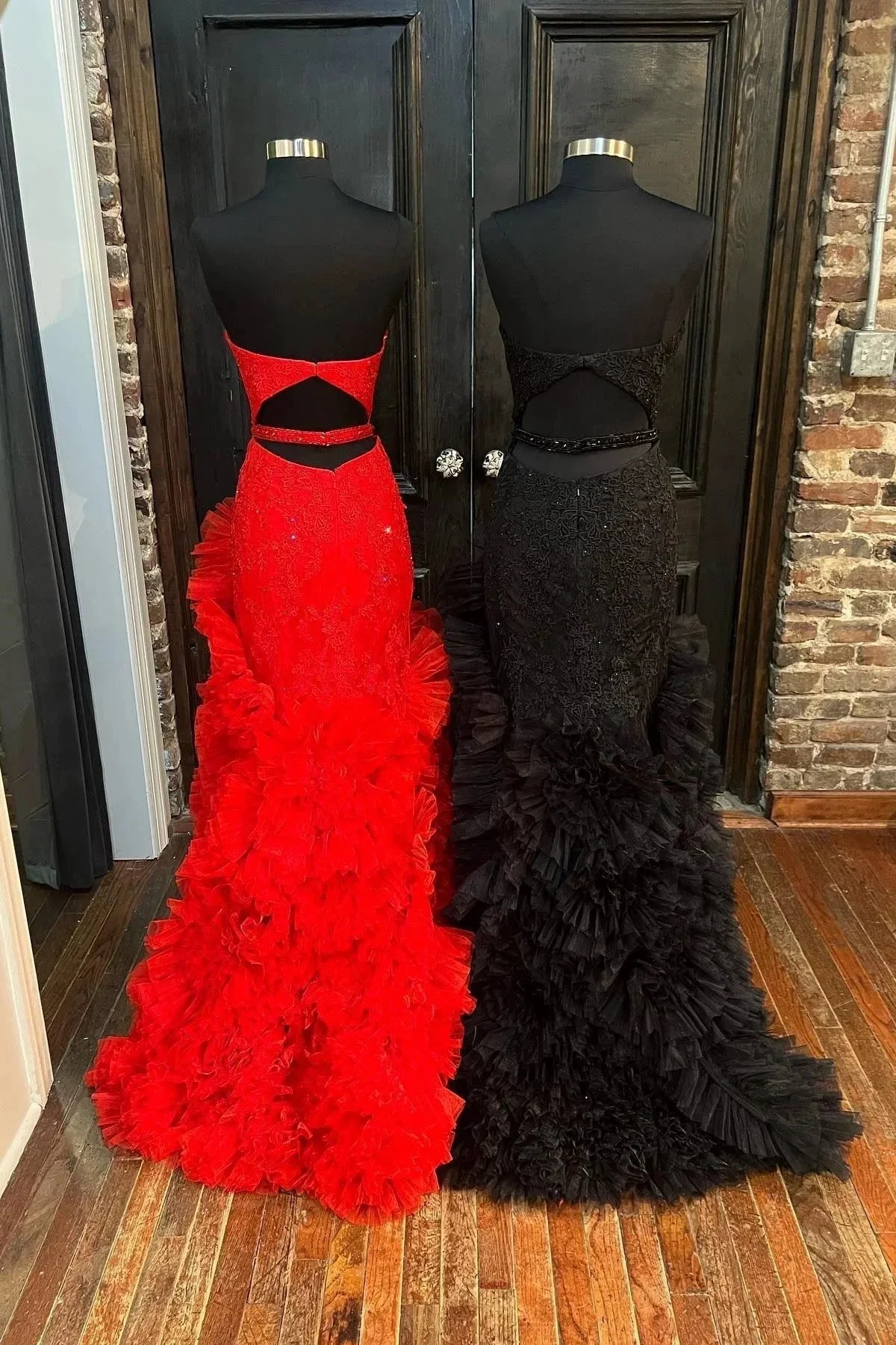 Beverly | Strapless Cut-Out Back Ruffle Layers Mermaid Prom Dress - Image 2