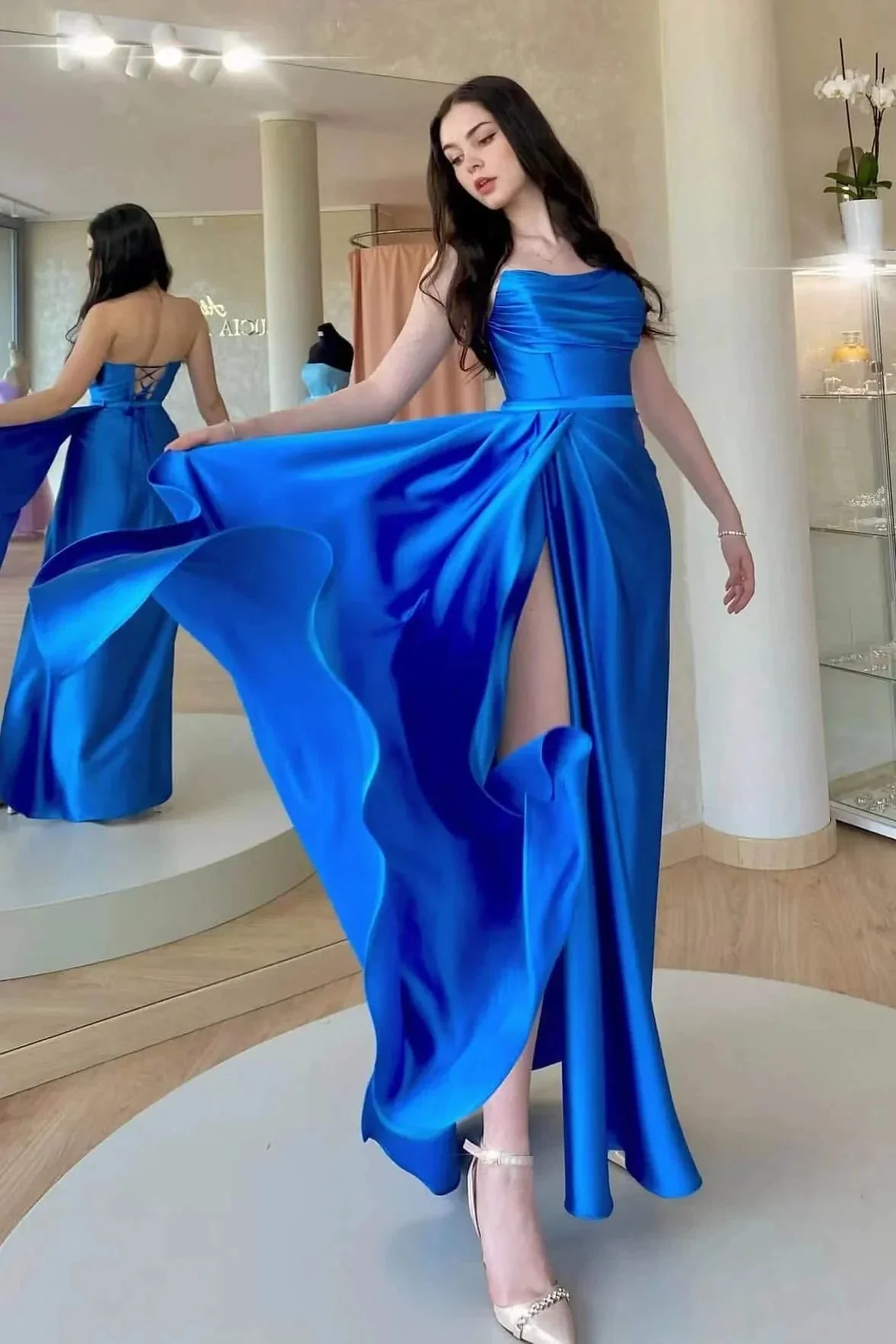 Strapless Open Back Sleeveless Prom Dress with Split and Ruffle - Image 3