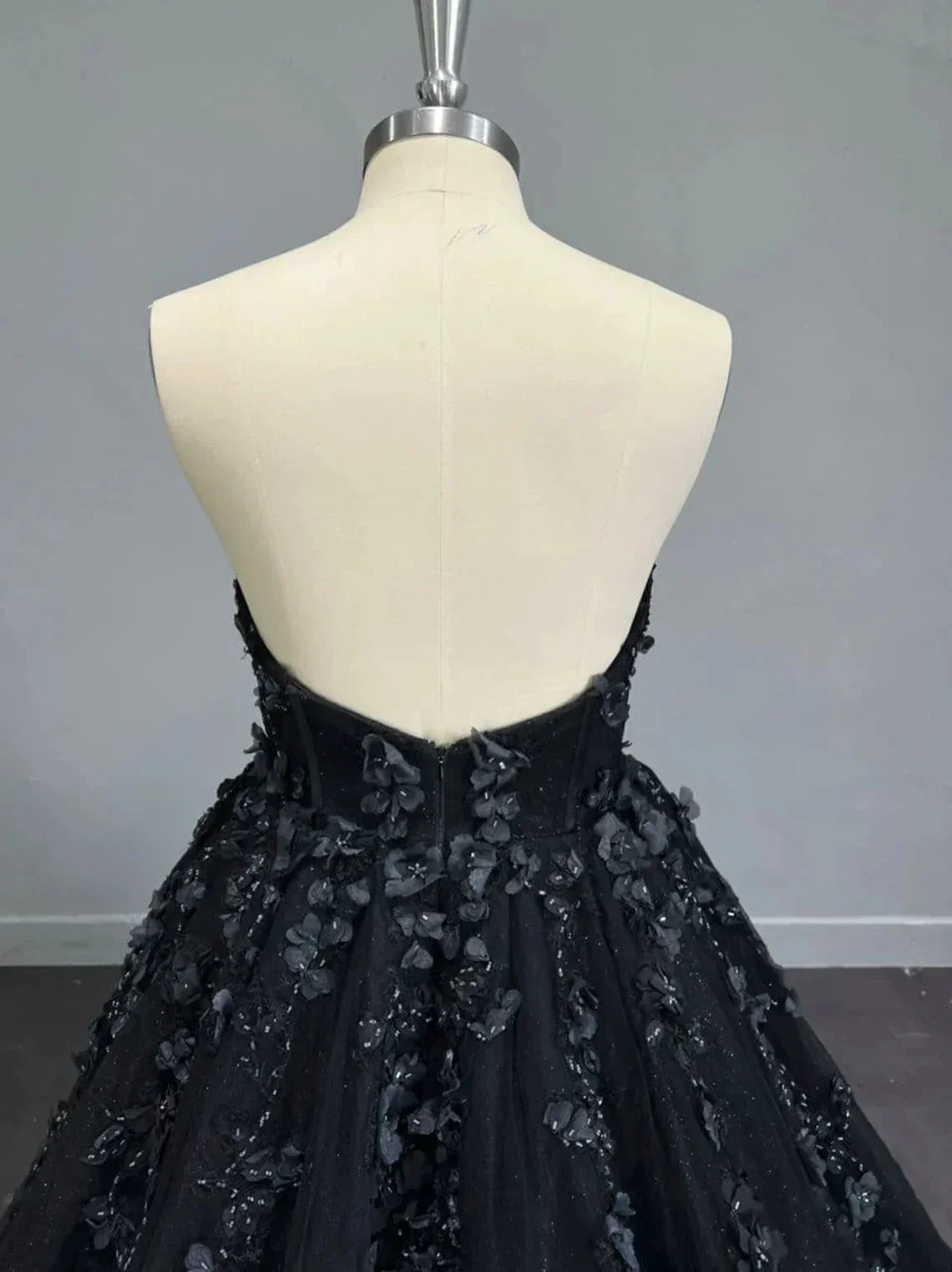 Stunning, Alternative Black Gown, Off The Shoulder Ball Gown Gothic Unconventional Wedding Dress,Y2477 - Image 7