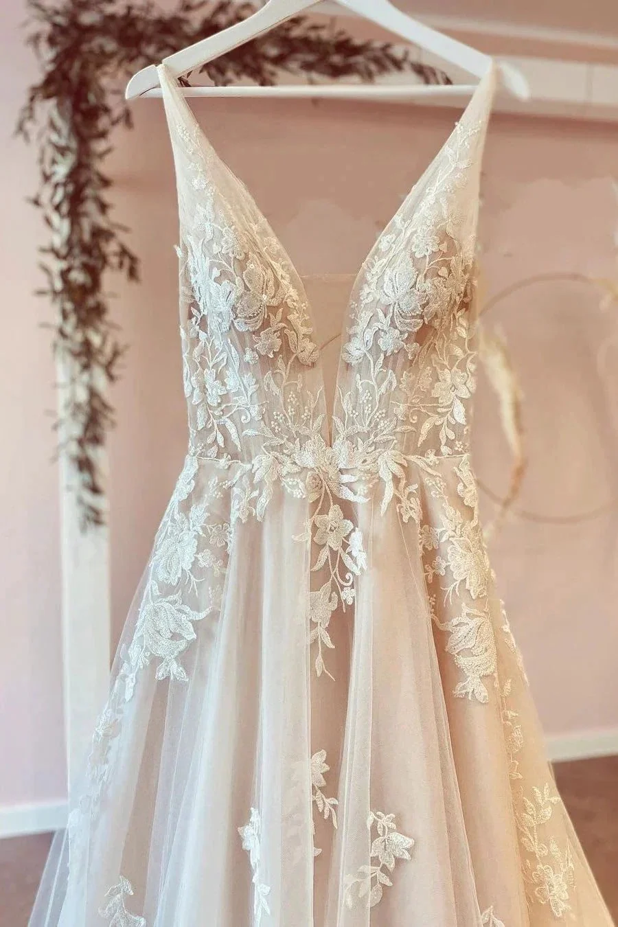 Stunning Long A-Line V-neck Tulle Floral Lace Wedding Dress - Image 3