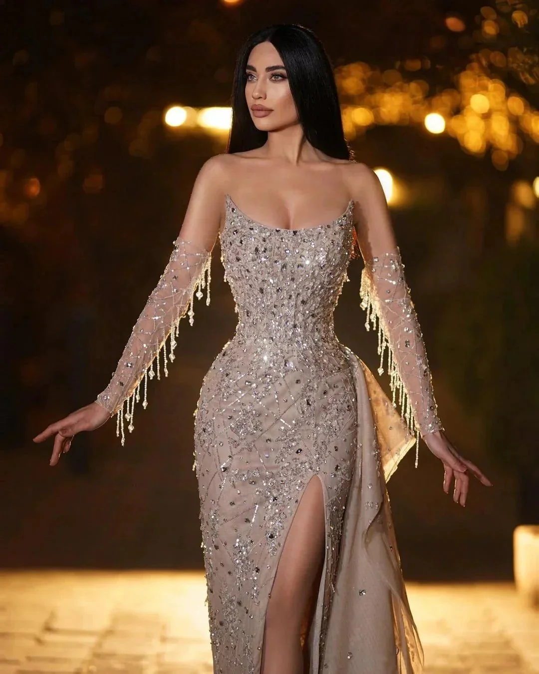 Stunning Long Mermaid Sweetheart Front Slit Prom Dress with Half Sleeves - Image 2
