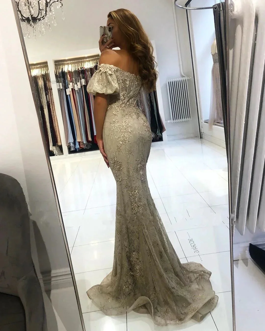 Stunning Long Off-the-shoulder Lace Mermaid Prom Dress with Puffy Sleeves - Image 3