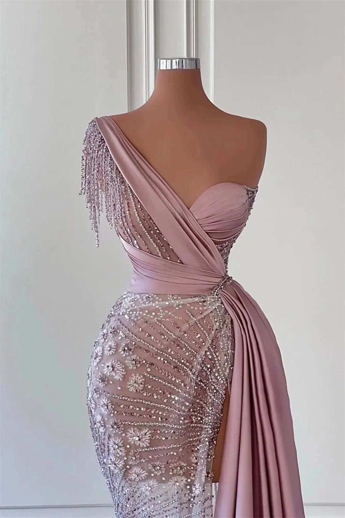 Stunning Long One Shoulder Mermaid Prom Dress with Bead Embellishments - Image 2