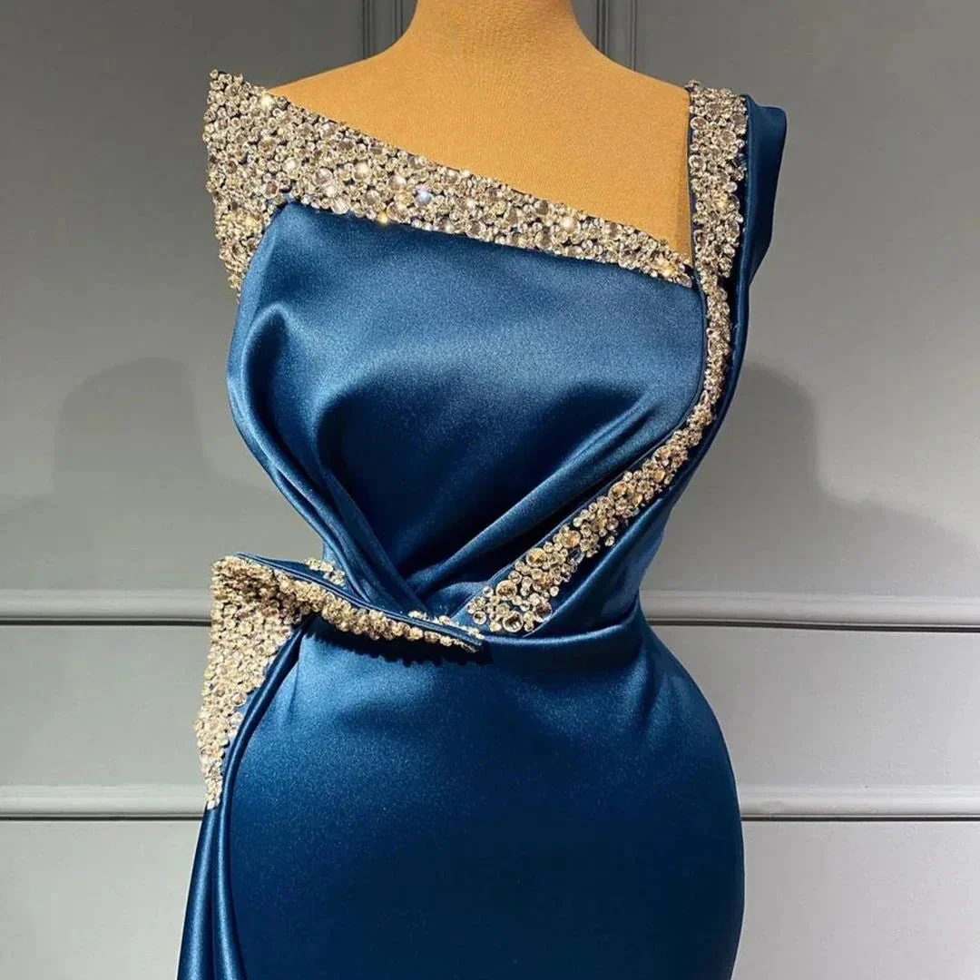 Stunning Long One shoulder Stretch Satin Mermaid Prom Dress - Image 3