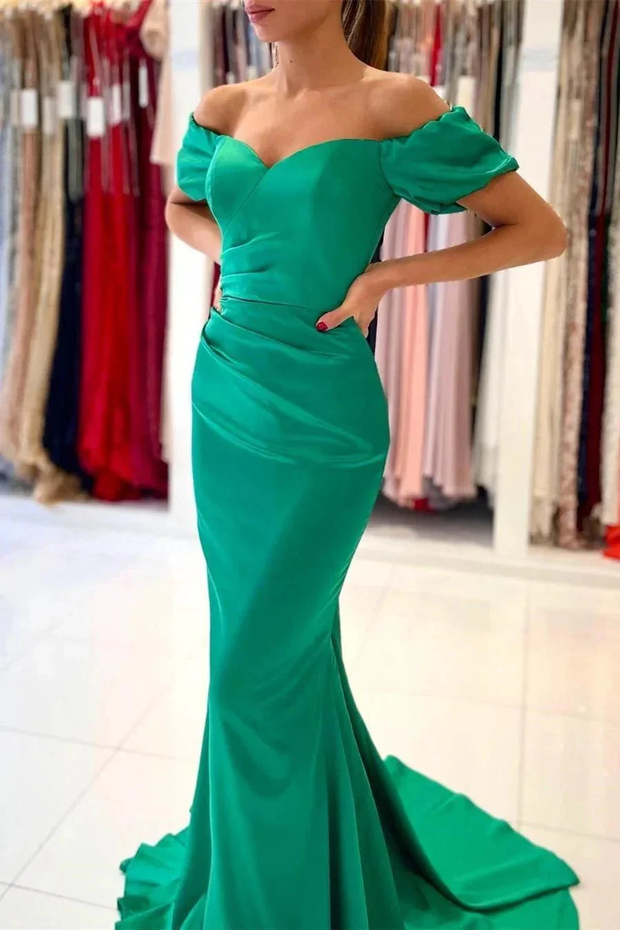 Stunning Off-the-Shoulder Satin Mermaid Evening Gown - Image 3