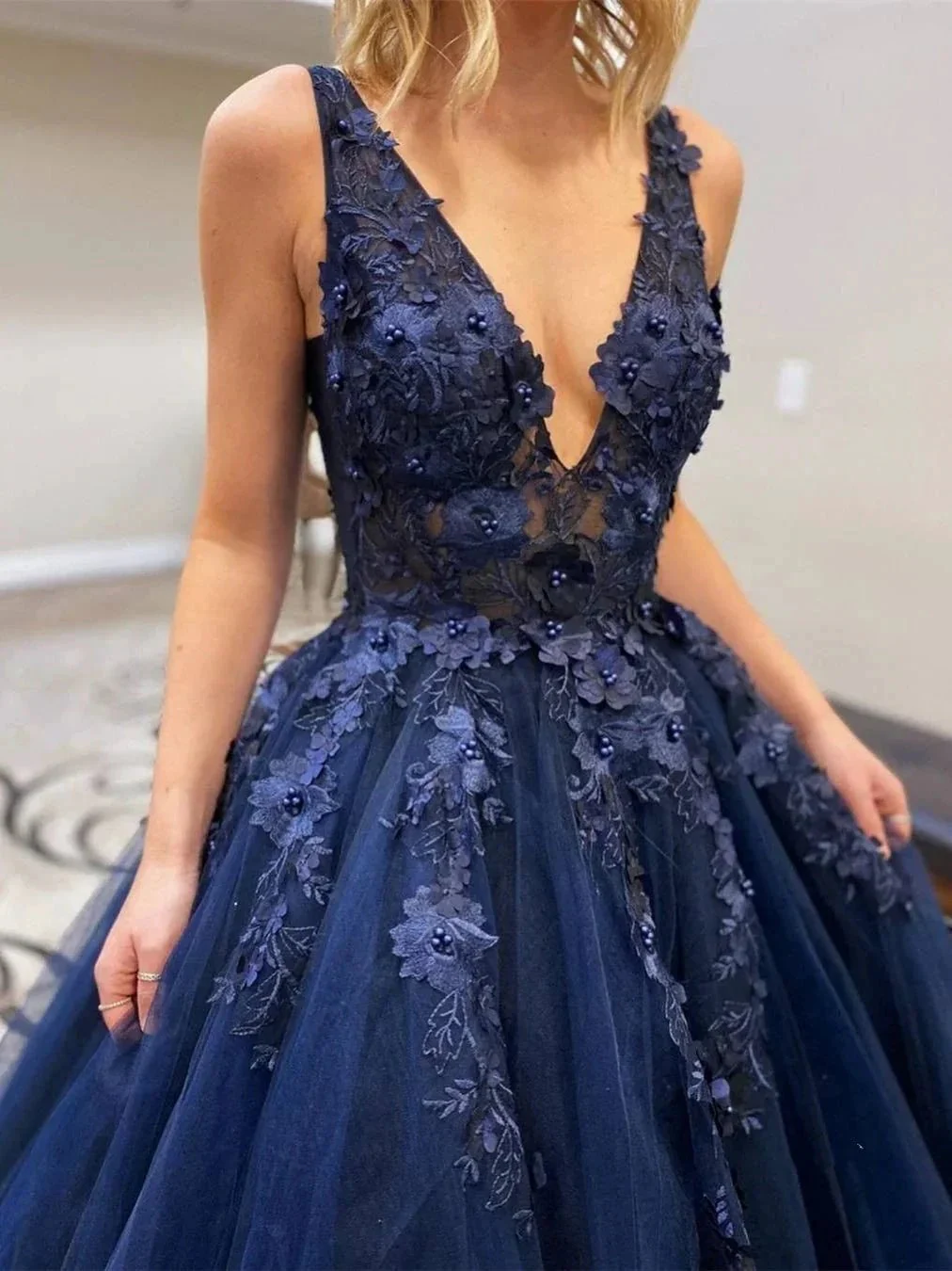 Stylish A-line V Neck Tulle Lace Long Formal Prom Dresses - Image 2