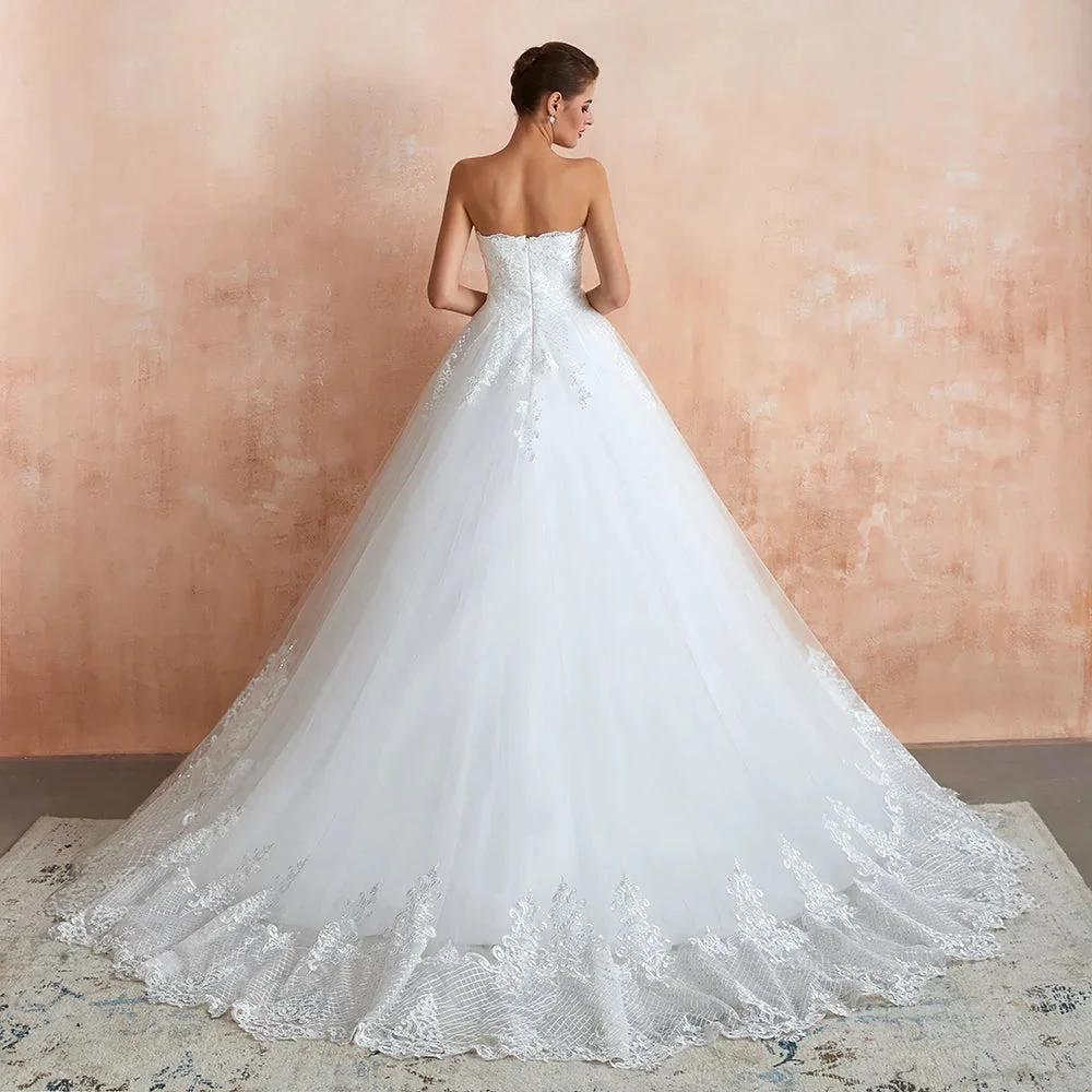Stylish Long A-line Strapless Appliques Tulle Wedding Dress - Image 2