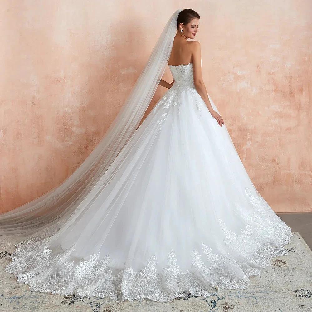 Stylish Long A-line Strapless Appliques Tulle Wedding Dress - Image 5
