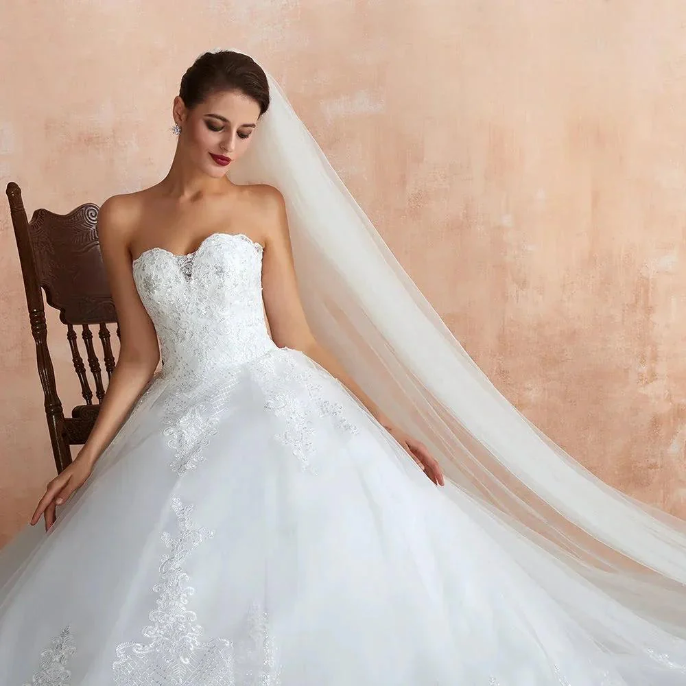 Stylish Long A-line Strapless Appliques Tulle Wedding Dress - Image 6