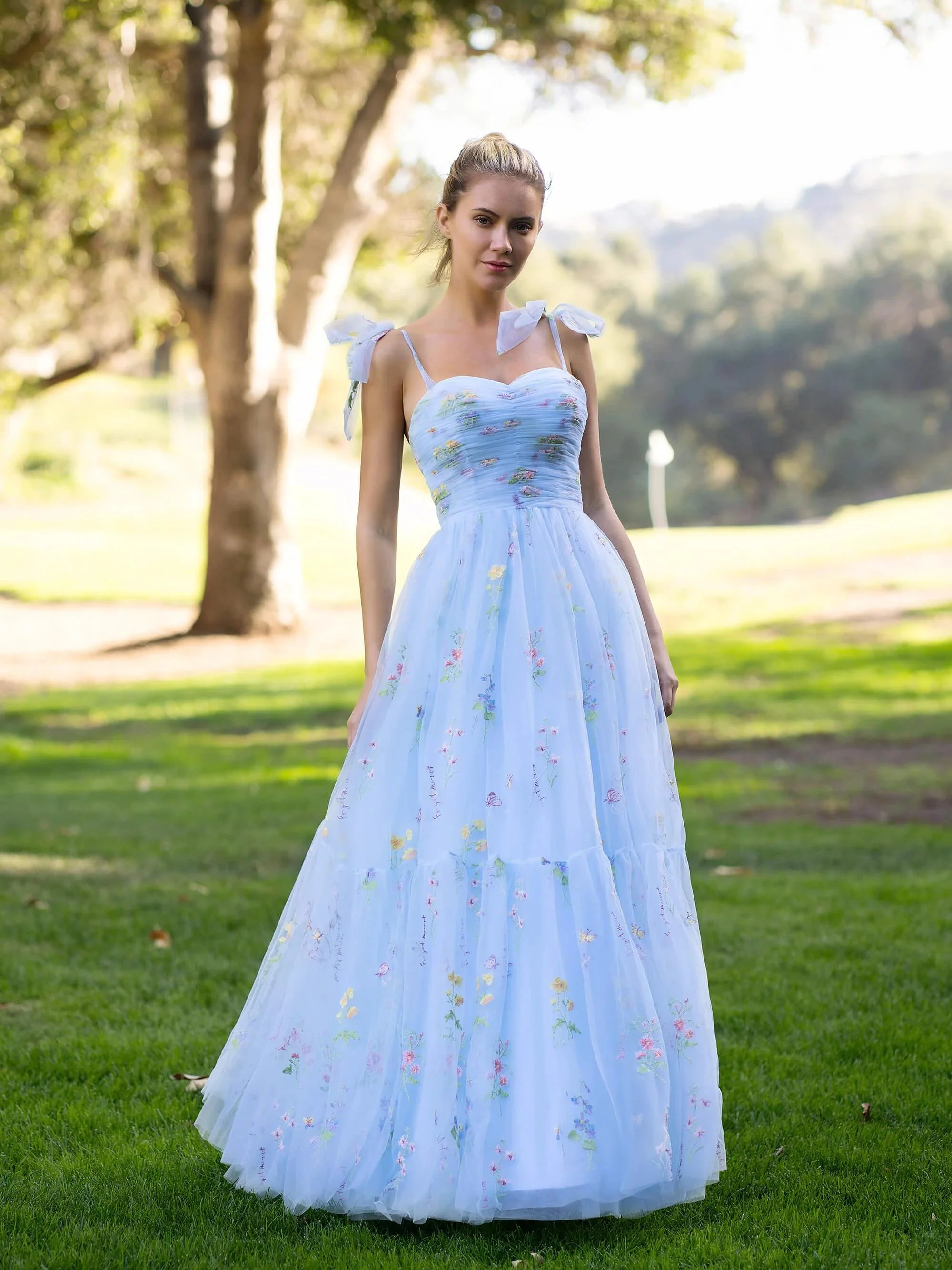 Sweetheart Neck Floor Length Tulle Embroidery Floral Prom Dress - Image 2