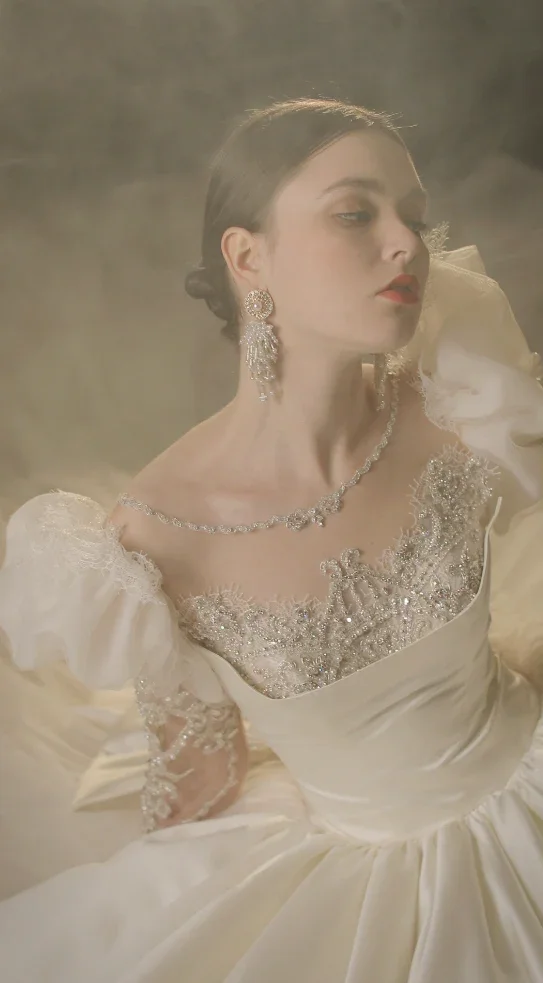 Regal Ball Gown Illusion Neckline Tulle Puff Sleeve Beaded Lace Wedding Dress with Oversized Bow Train E-304 - Image 4