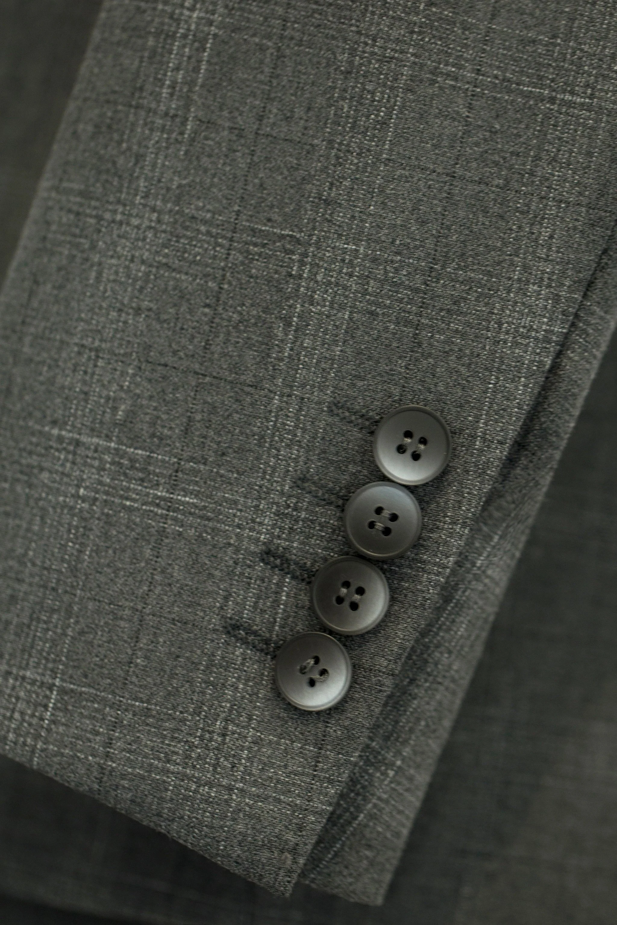 Solid Grey Three Piece Wool Suit For Groom And Business - Image 3