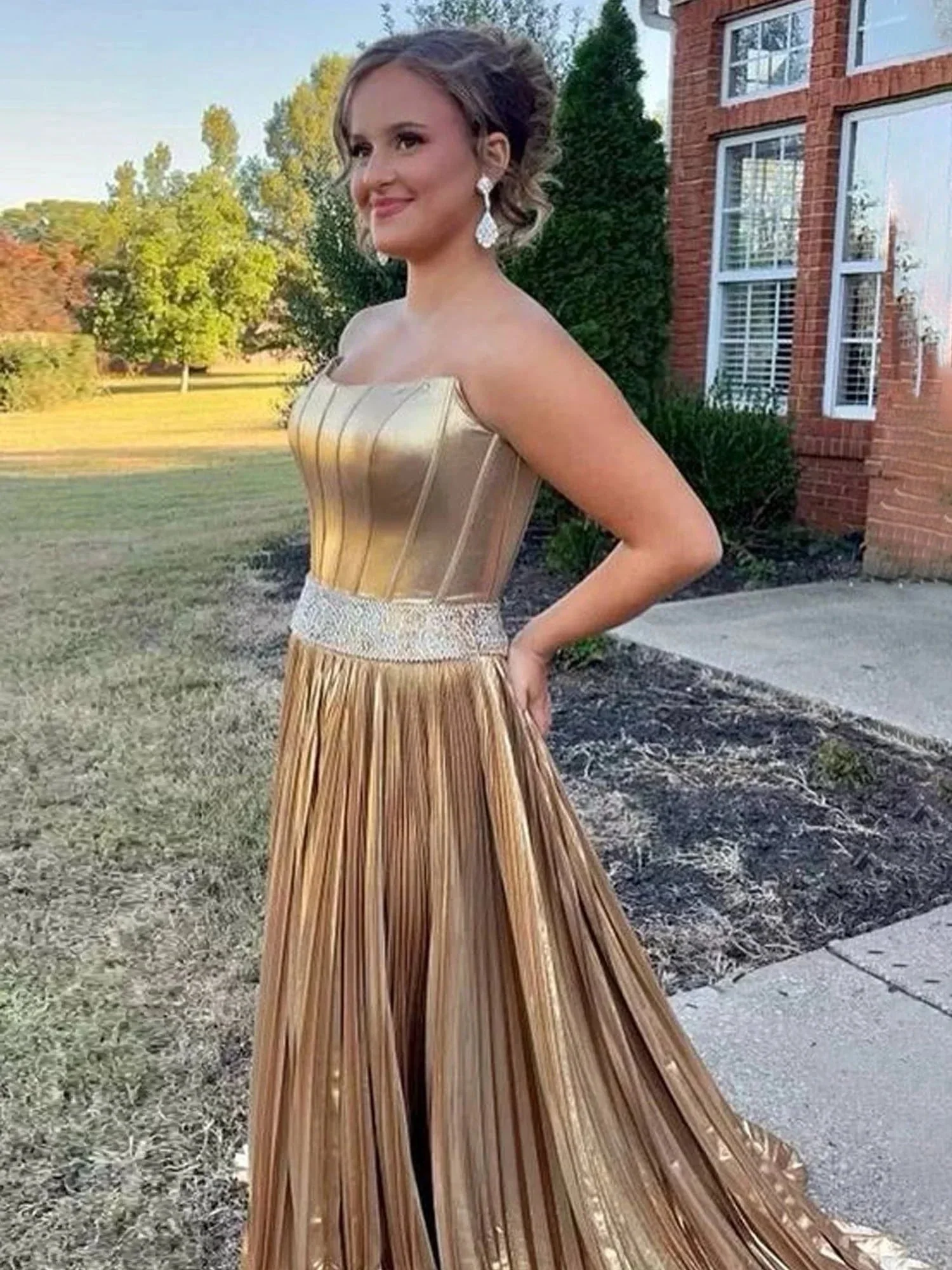 Touild | Metallic Gold Strapless Beaded Prom Dress with Slit - Image 2