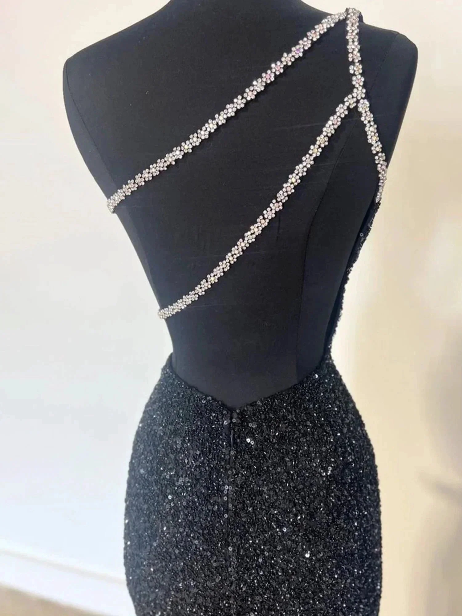 Tove | Orange One Sholder Sequins Mermaid Prom Dresses with Slit - Image 8