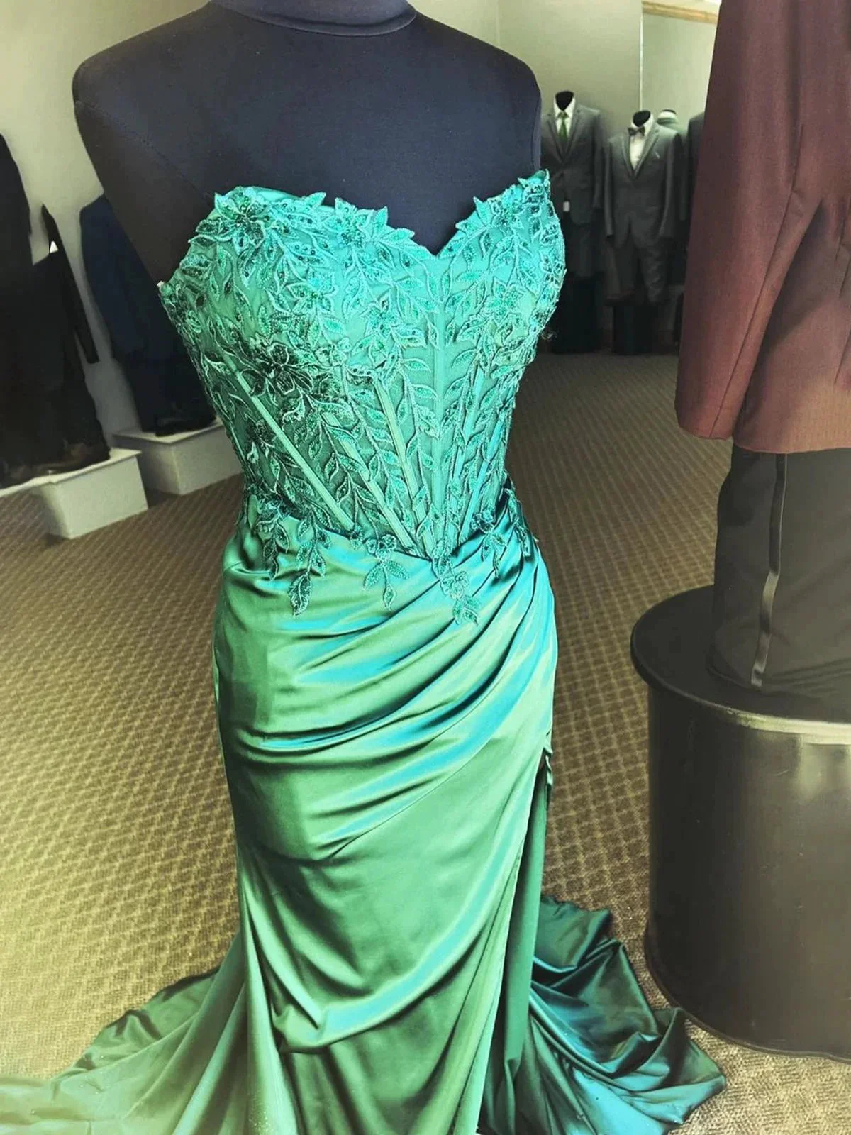 Trudy | Fuchsia Lace and Satin Ruched Mermaid Prom Dress - Image 3