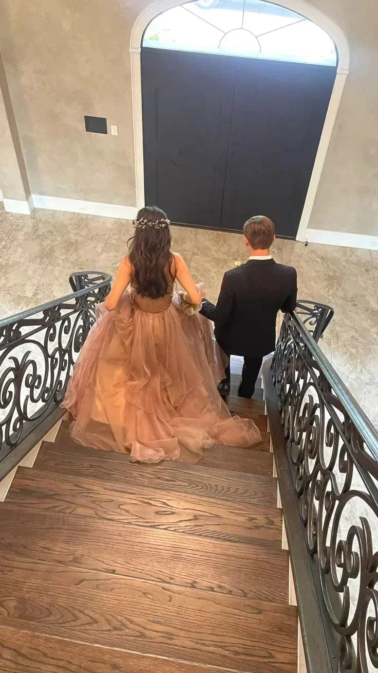 Unique A-line Tulle Prom Dress Fashion Evening Dress Y5395 - Image 2