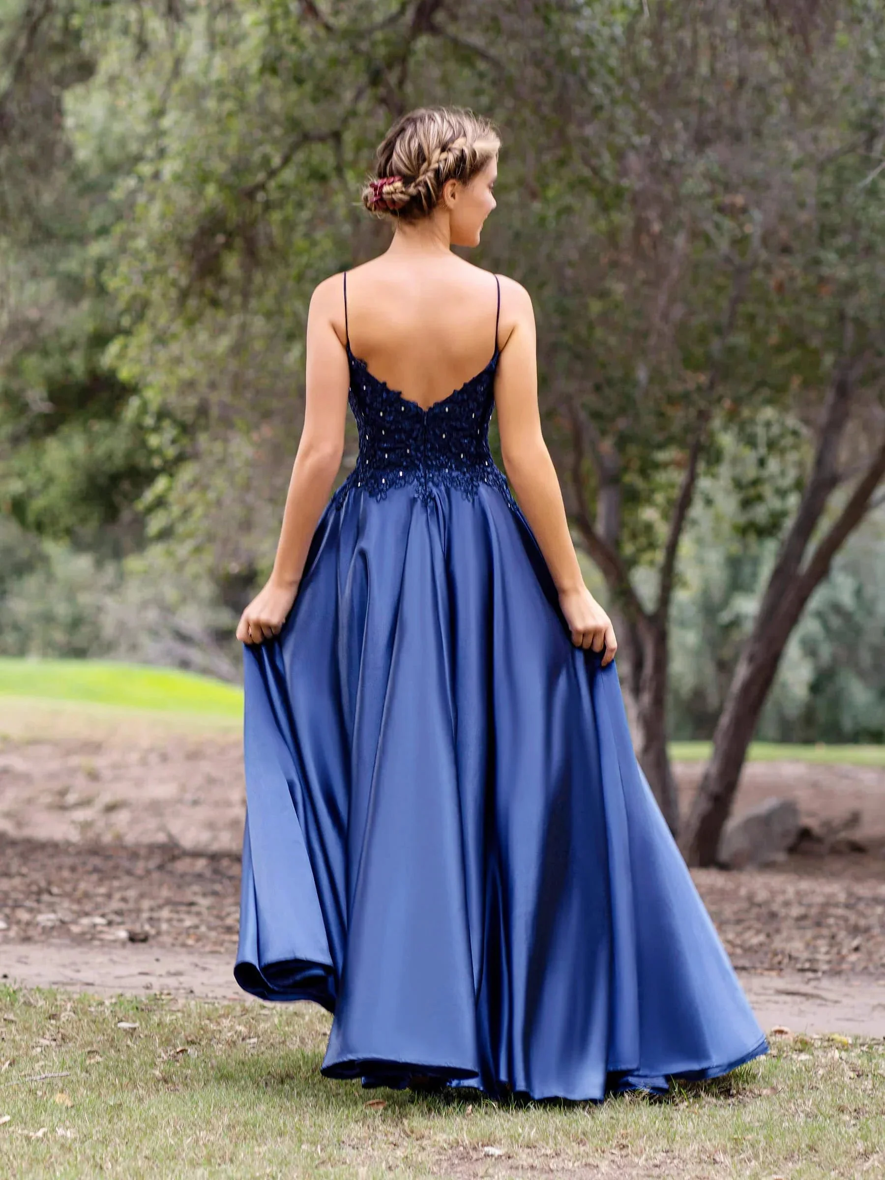 V-Neck Lace Stain A-Line Floor-length Evening Dress - Image 2