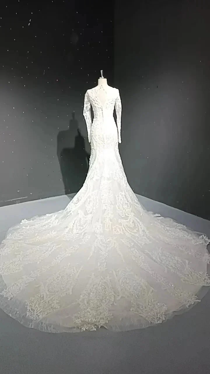 V-neck long sleeved luxurious nail bead trailing bridal veil - Image 3