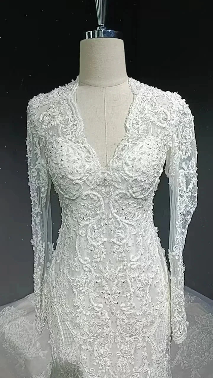 V-neck long sleeved luxurious nail bead trailing bridal veil - Image 6