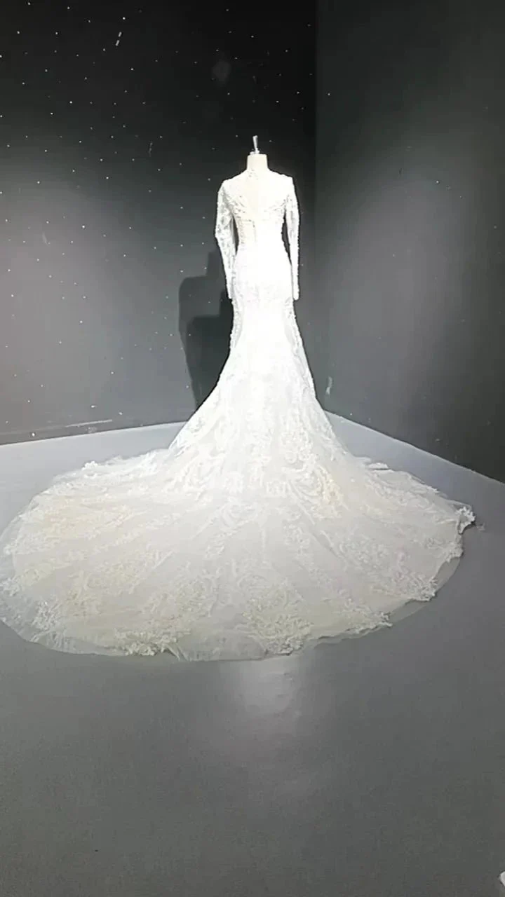 V-neck long sleeved luxurious nail bead trailing bridal veil - Image 9