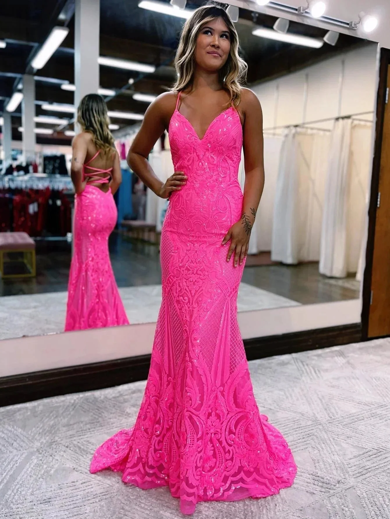 V Neck Pink Glitter Backless Mermaid Bodycon Long Prom Dress - Image 3