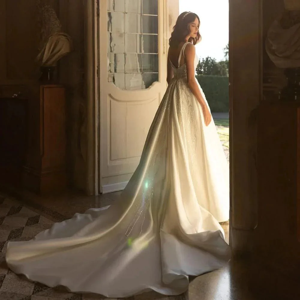 V-neck Sleeveless Wedding Dress 2024 Beading Open Back Court Train Princess Bride Gown SwanSarah P277 Plus Size Vestido De Novia - Image 2