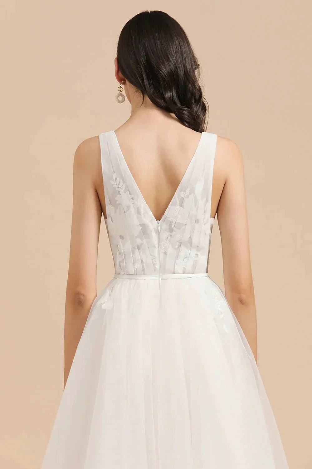 V-Neck Tulle Lace Appliques Simple Wedding Dress Garden Wedding Gowns Floor Length - Image 8