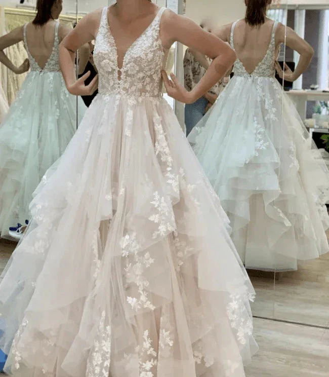 V Neckline Tired Tulle A-line Lace Wedding Dress Floor Length  WD608 - Image 3