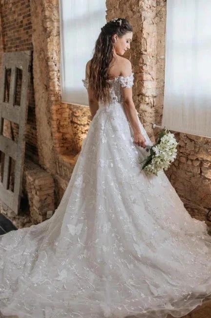 Vintage A-Line Lace Off-The-Shoulder Sleeveless White Wedding Dresses With Appliques - Image 2
