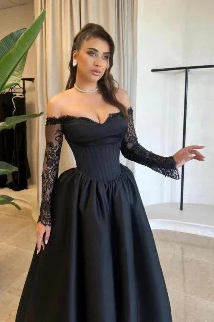 Vintage A-Line Satin Sweetheart Long Sleeve Black Prom Dresses With Appliques - Image 3