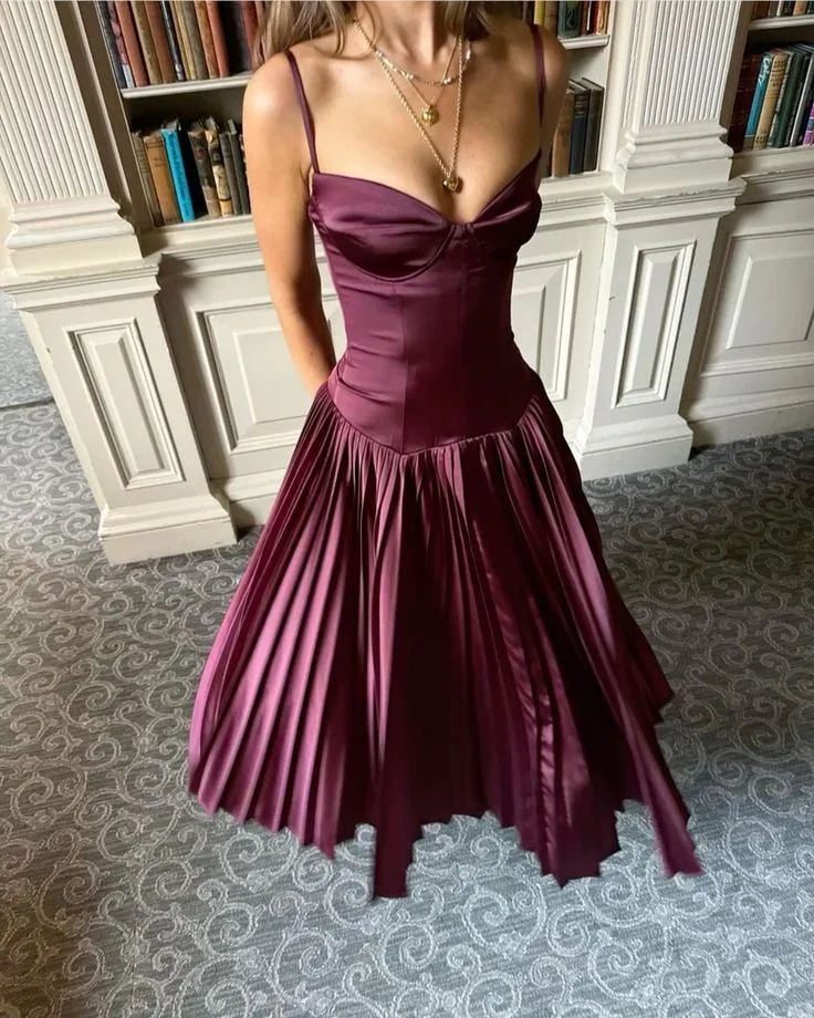Vintage A Line Straps Burgundy Satin Long Prom Dress Evening Dress Y7994 - Image 2