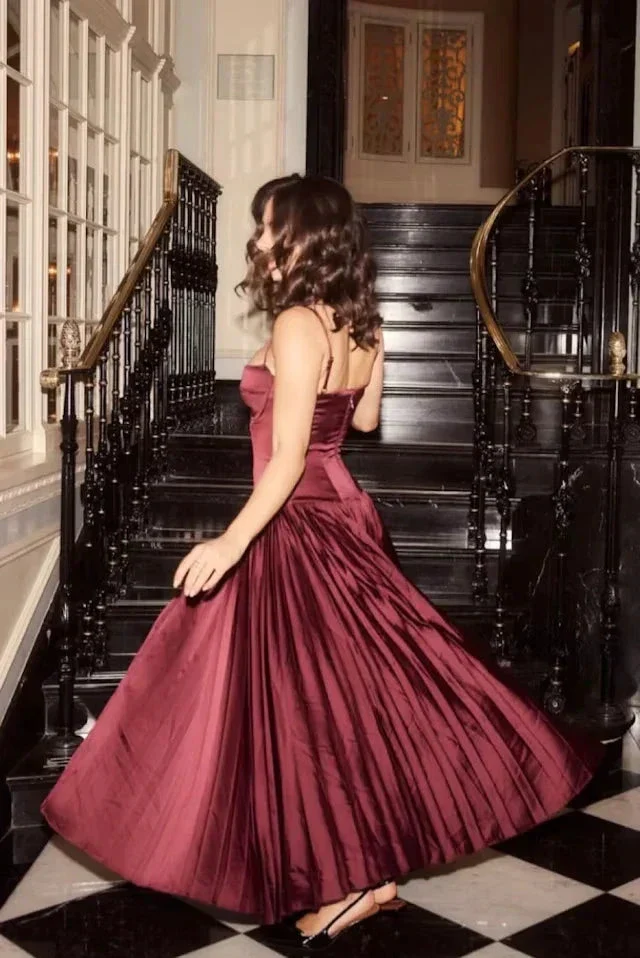 Vintage A Line Straps Burgundy Satin Long Prom Dress Evening Dress Y7994 - Image 4