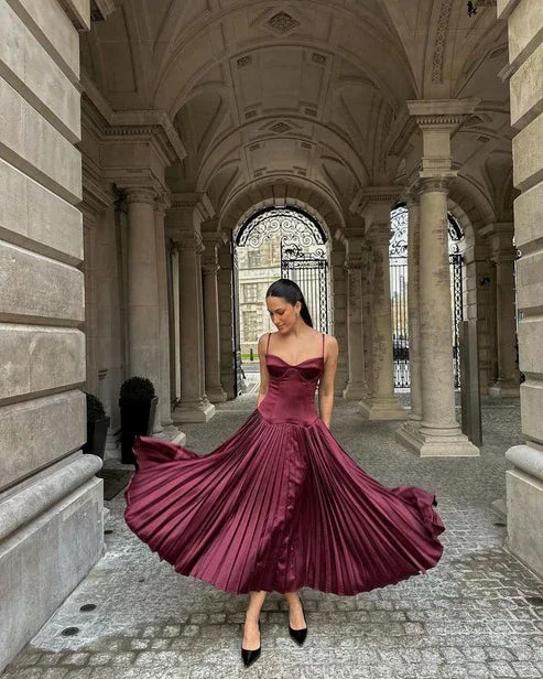 Vintage A Line Straps Burgundy Satin Long Prom Dress Evening Dress Y7994 - Image 6