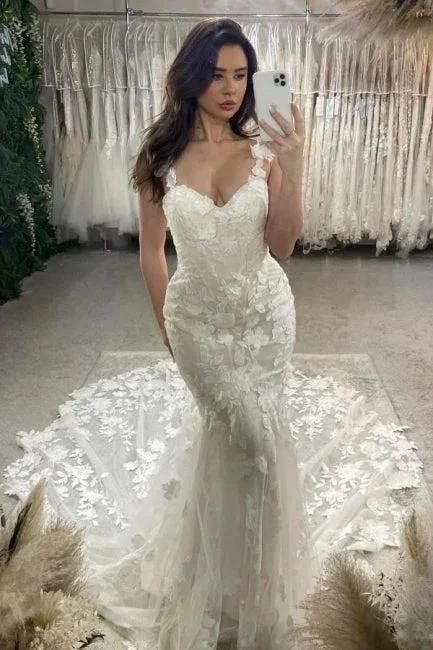 Vintage Column Lace V-Neck Sleeveless Ivory Wedding Dresses With Appliques Train - Image 2