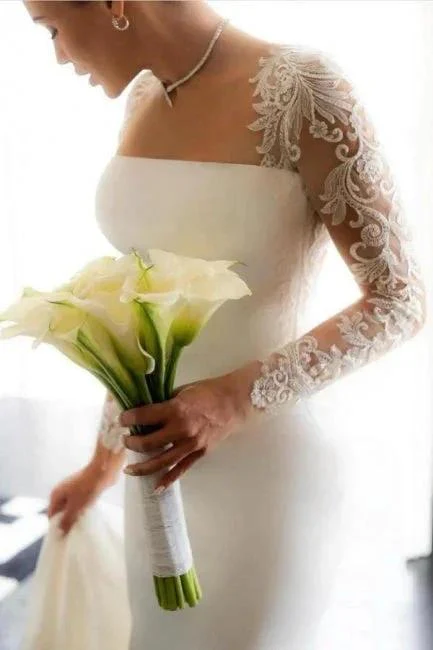 Vintage Column Satin Lace Long Sleeve White Wedding Dress With Appliques - Image 3