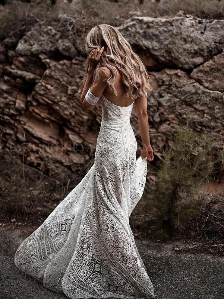 Vintage Lace Mermaid Wedding Dress Strapless Formal Prom Evening Gown - Image 2