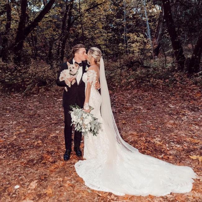 Vintage Lace Mermaid Wedding Dresses with Long Sleeves - Image 4