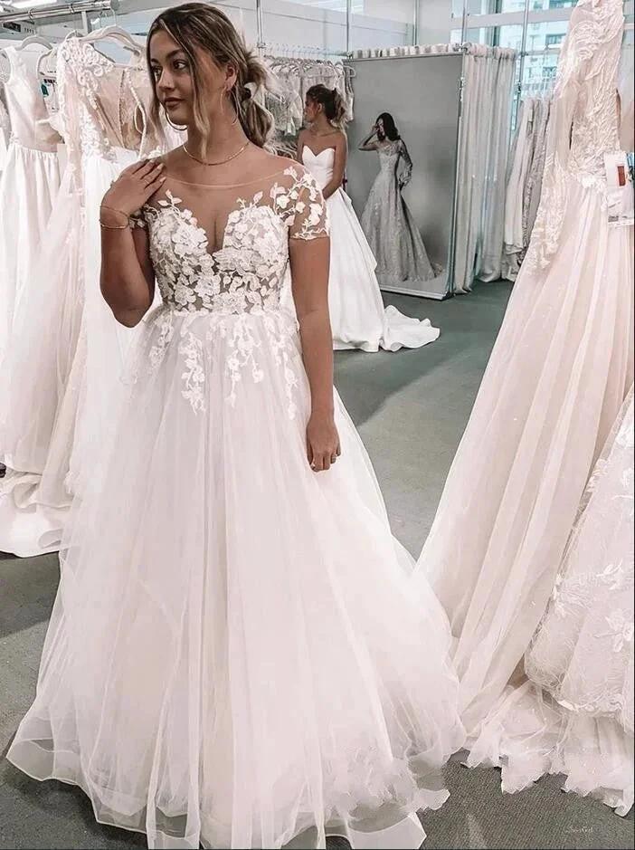 Vintage Long A-Line Bateau Appliques Lace Tulle Wedding Dress with Sleeves - Image 2