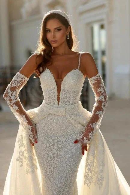 Vintage Long Ivory Mermaid Spaghetti Straps V-neck Lace Wedding Dress with Detachable Train - Image 3