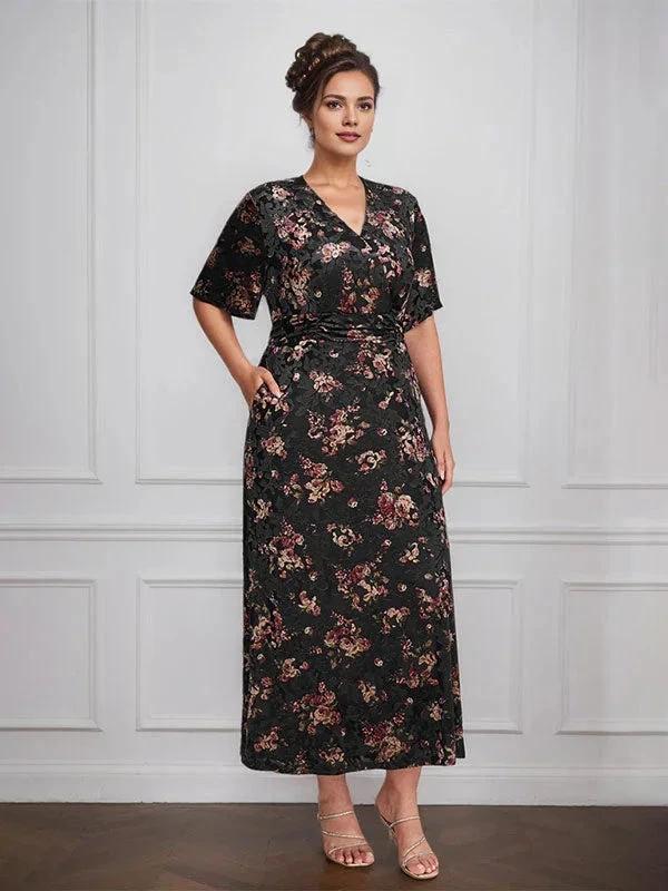 Vintage Plain V-Neck Short Sleeves Velvet Tea-Length Mother of the Bride Dress With Slit - Image 10