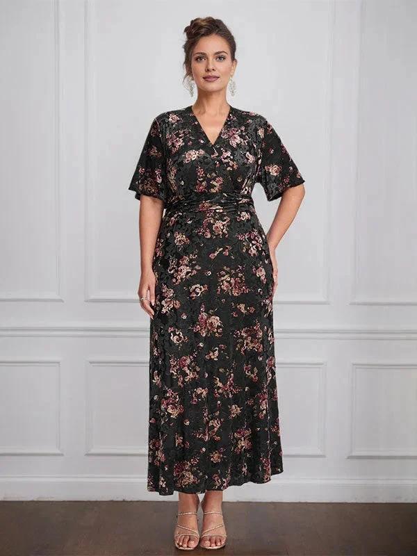 Vintage Plain V-Neck Short Sleeves Velvet Tea-Length Mother of the Bride Dress With Slit - Image 9