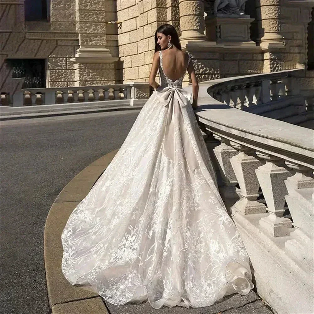 Vintage Spaghetti Straps Vestidos De Novia  Elegant V-Neck Wedding Dresses Appliques Sleeveless Vestido De Noiva - Image 2