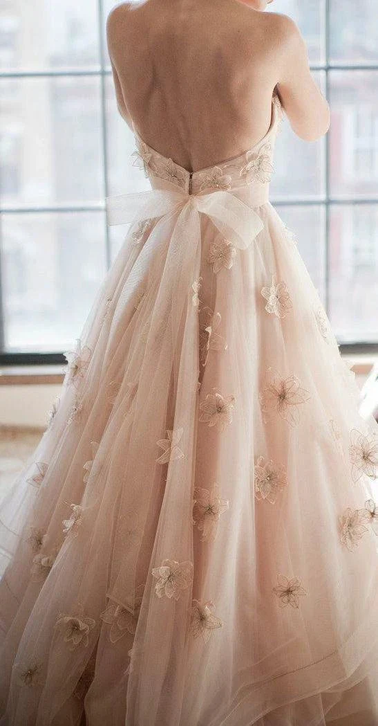 Vintage Strapless Sweetheart Neckline Flower Tulle Wedding Dress WD132 - Image 3