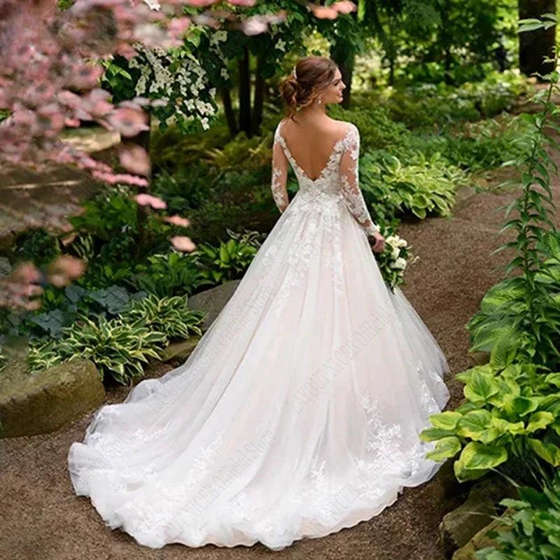 Vintage Wedding Dresses For Women Appliques Long Sleeves Bride Gowns Backless A Line Vestidos De Noiva Mariage - Image 2