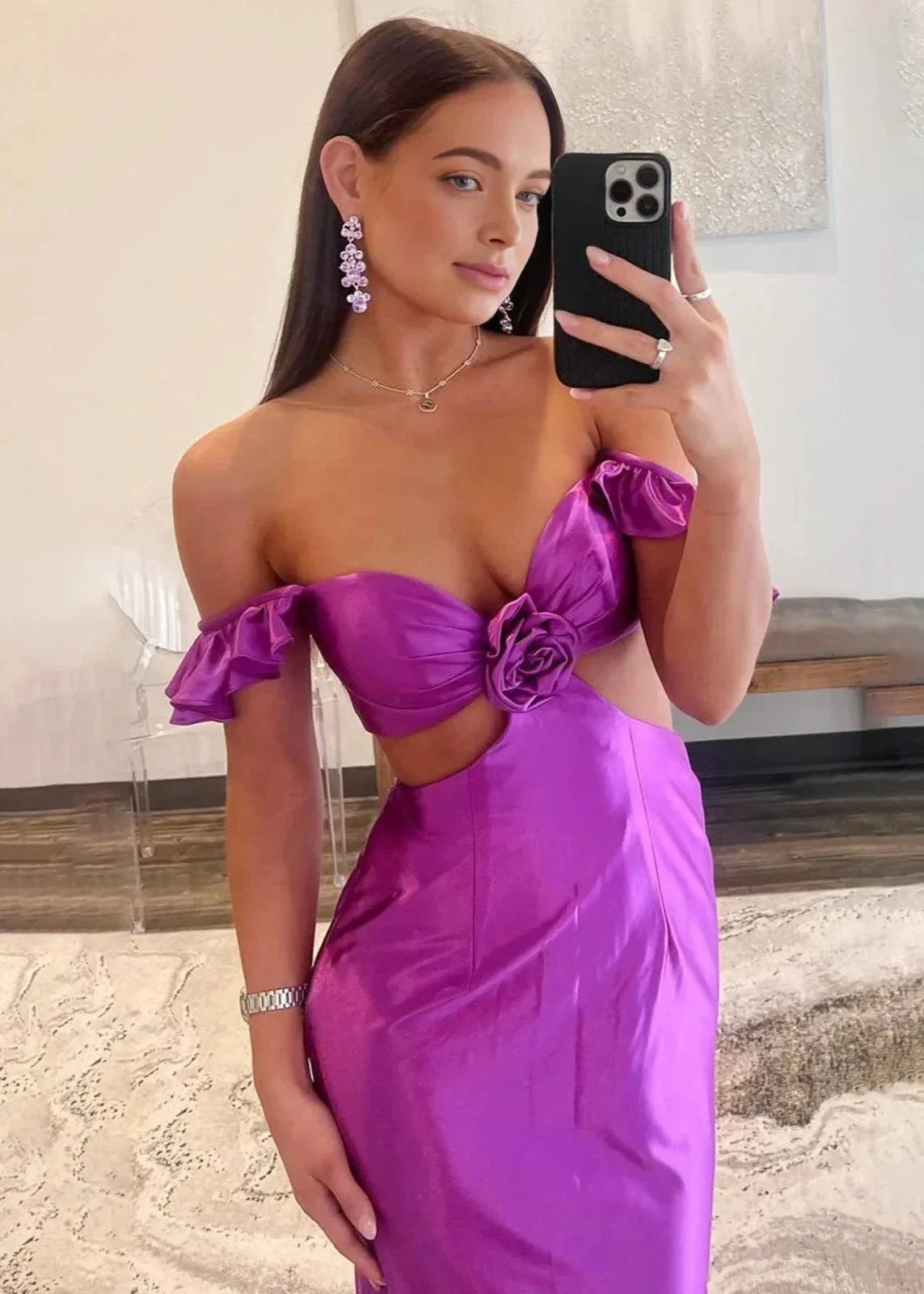 Violet Flutter Sleeve Cutout Mermaid Fitted Gown - Image 3