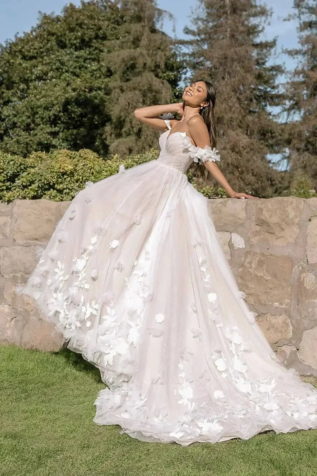 Whimsical Tulle Ballgown Wedding Dress With 3D Flowers And Off the Shoulder Straps Sweetheart  Custom Made For Women - Image 2