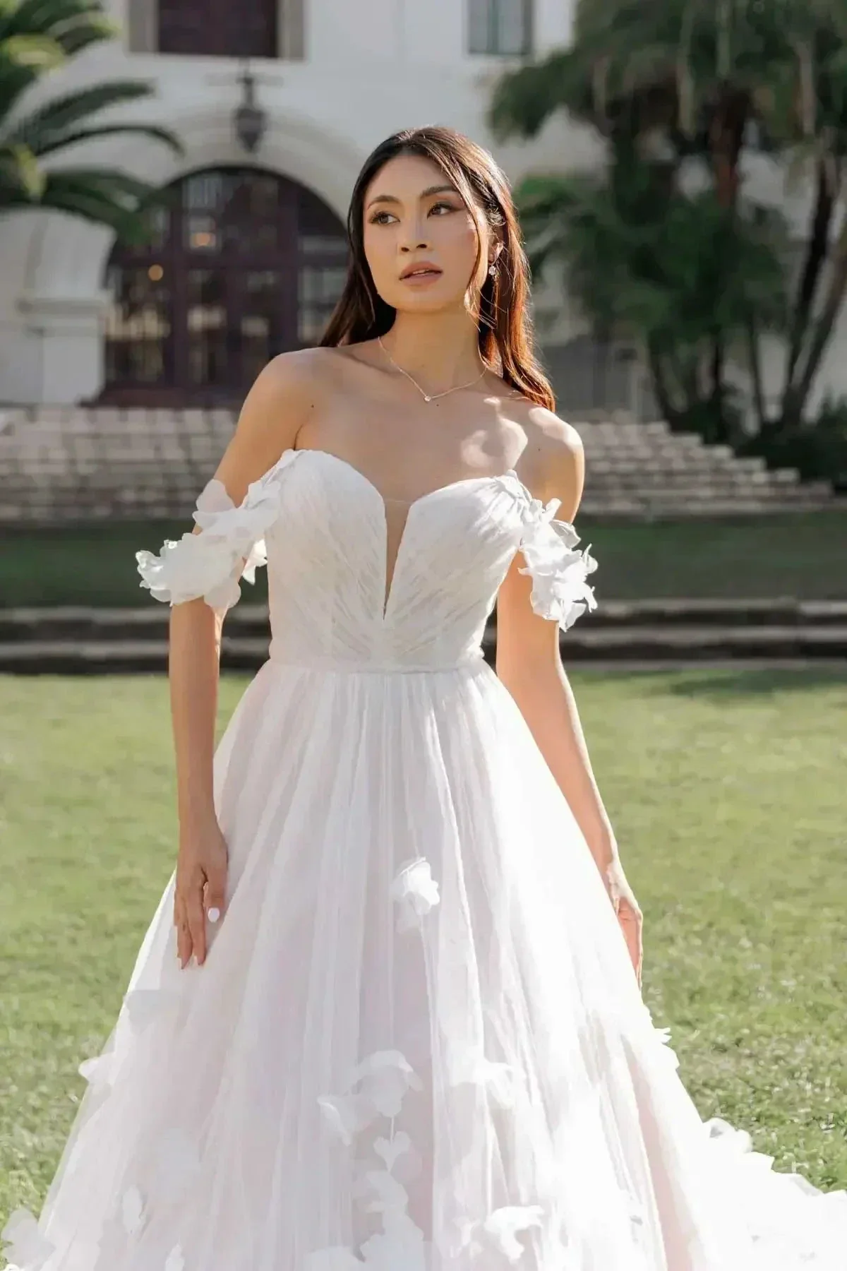 Whimsical Tulle Ballgown Wedding Dress With 3D Flowers And Off the Shoulder Straps Sweetheart  Custom Made For Women - Image 3